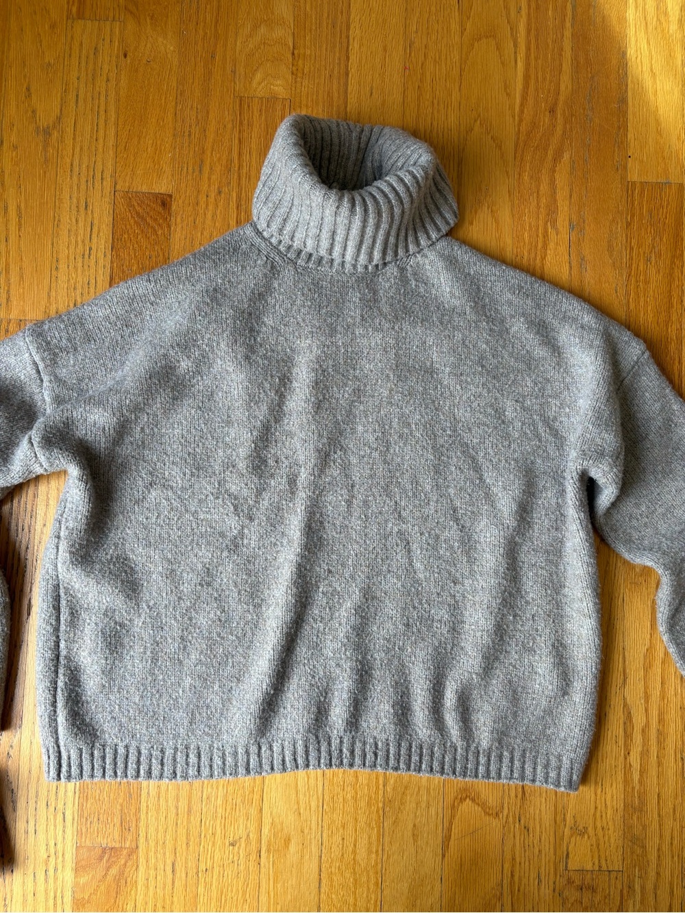Abercrombie & Fitch Brown Ribbed Turtleneck Sweater